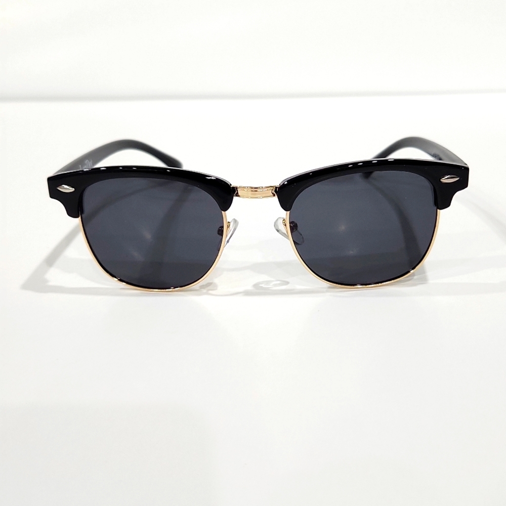 Classic Unisex Polarized Sunglasses